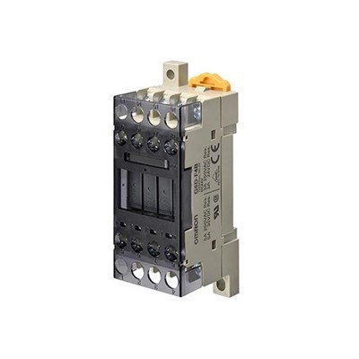Може ли Omron C200H - 0D218 да се използва в опасна среда?